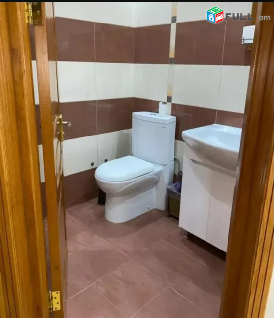 LA10756 Վարձով  5 սենյականոց դուպլեքս բնակարան Թումանյան փողոց , Նալբանդյան 