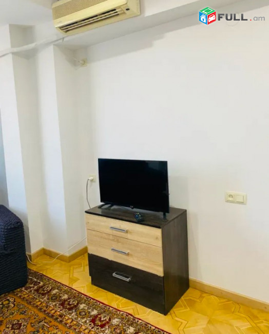 LA10778 Վարձով 2 սենյականոց բնակարան Զավարյան փողոցում