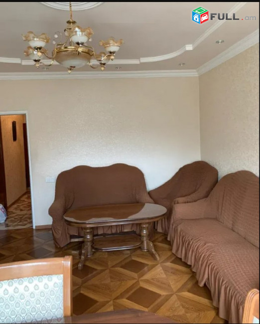 LA10788 Վարձով 3 սենյականոց բնակարան Դավիթ Մալյան փողոցում