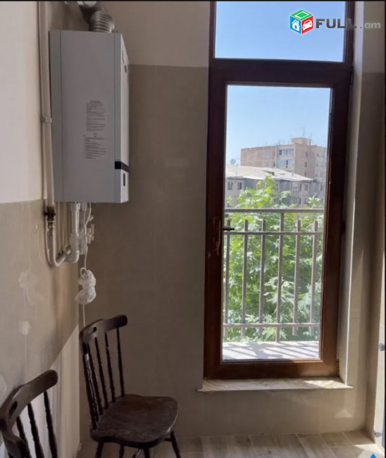 LA10792  Վարձով 3 սենյականոց բնակարան Մոլդովական փողոց , նորակառույց շենքում 