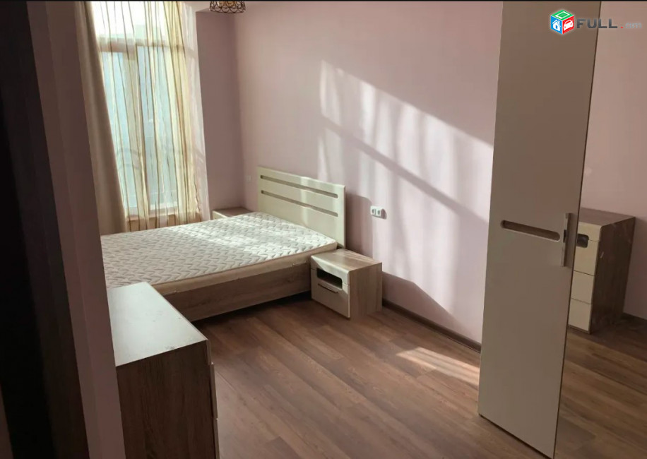 LA10792  Վարձով 3 սենյականոց բնակարան Մոլդովական փողոց , նորակառույց շենքում 