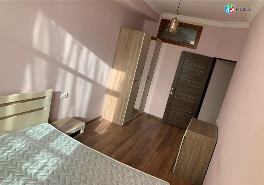 LA10792  Վարձով 3 սենյականոց բնակարան Մոլդովական փողոց , նորակառույց շենքում 