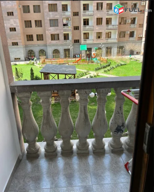 LA10798 Վարձով 3 սենյականոց բնակարան Նիկողայոս Ադոնցի փողոց , նորակառույց շենքում 