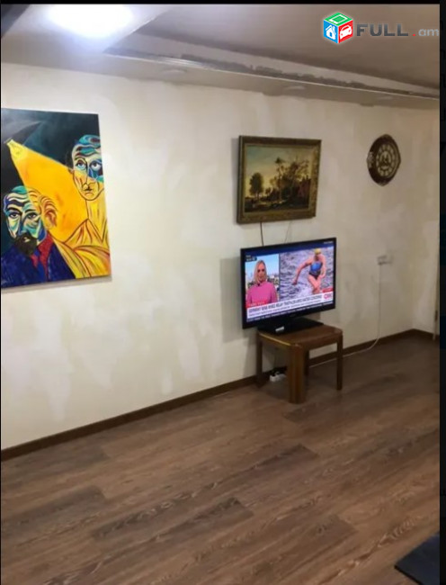 LA10810 Վարձով  4 սենյականոց 3 հարկանի տուն Խորենացու փողոցում կենտրոնում