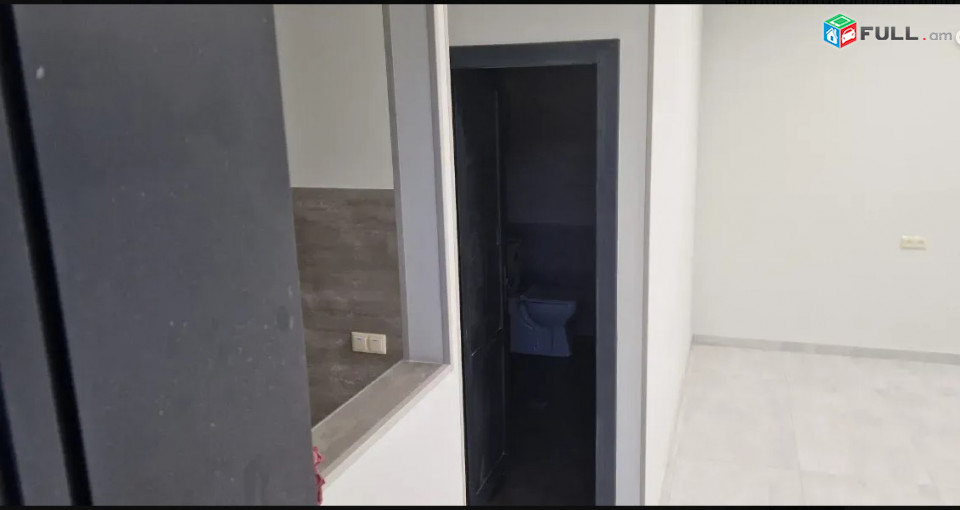 LA10813 Վարձով 67 քմ . Բազմաֆունկցիոնալ գույք Լենինգրադյան փողոցում
