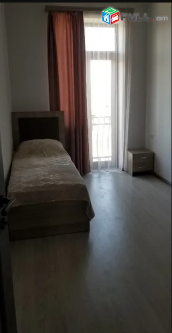 LA10830 Վարձով 3 սենյականոց բնակարան  Դավթաշեն 4-րդ թաղամաս , նորակառույց շենքում
