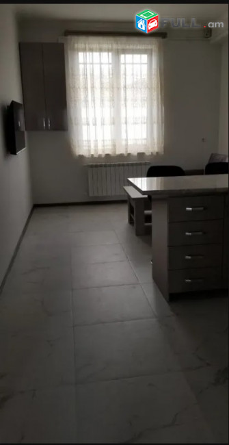 LA10830 Վարձով 3 սենյականոց բնակարան  Դավթաշեն 4-րդ թաղամաս , նորակառույց շենքում