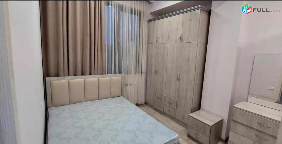 LA10832 Վարձով 3 սենյականոց բնակարան  Դավթաշեն 4 րդ թաղամաս ,  Անաստաս Միկոյան փողոցում