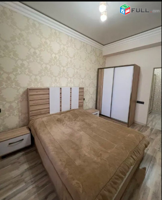 LA10840 Վարձով 2 սենյականոց բնակարան Հանրապետության փողոցում