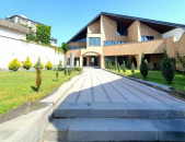 LA10870 Վարձով 10 սենյականոց առանձնատուն Ձորափի փողոցում, նաև գրասենյակ