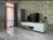 LA10886 Վարձով 2 սենյականոց բնակարան  Հովսեփ Արղության փողոց , նորակառույց շենքում