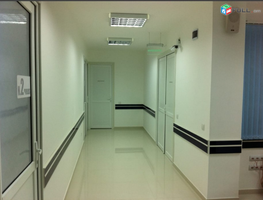 LA10907 Վարձով 300 քմ. Բազմաֆունկցիոնալ գույք Օրբելի ,Բաղրամյան պողոտայում կենտրոնում