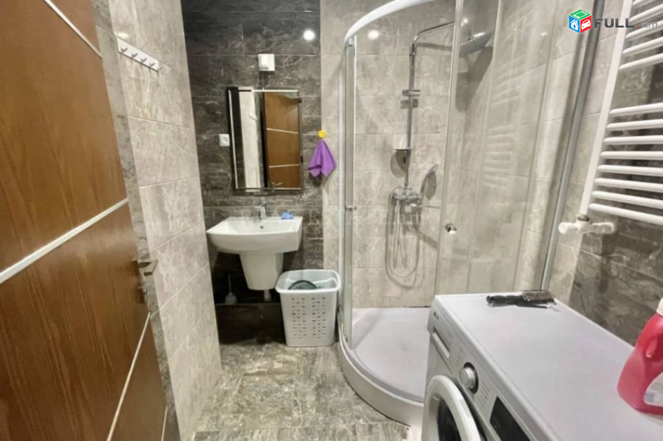 LA10934 Վարձով 4 սենյականոց բնակարան Քաջազնունու փողոց , Նոր Զովք սուպերմարկետի հարևանությամբ