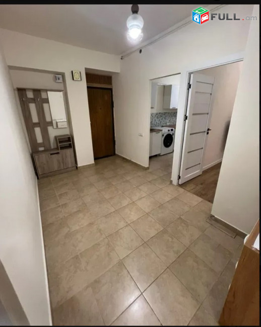 LA10937 Վարձով 3 սենյականոց բնակարան Մամիկոնյանց փողոցում