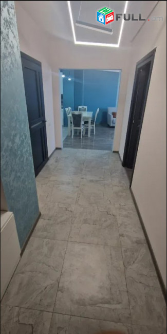 LA10948 Վարձով 2 սենյականոց բնակարան Ձորափի փողոց , նորակառույց շենքում 