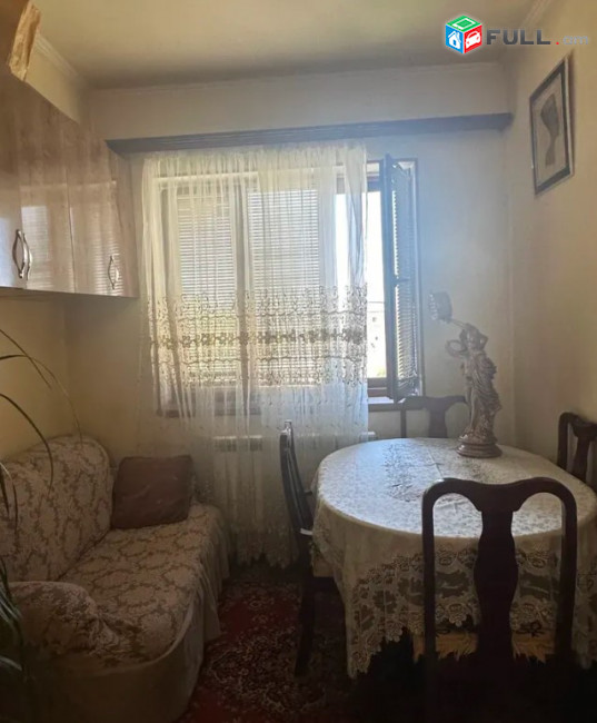 LA10972 Վարձով 2 սենյականոց բնակարան Թոթովենցի փողոցում