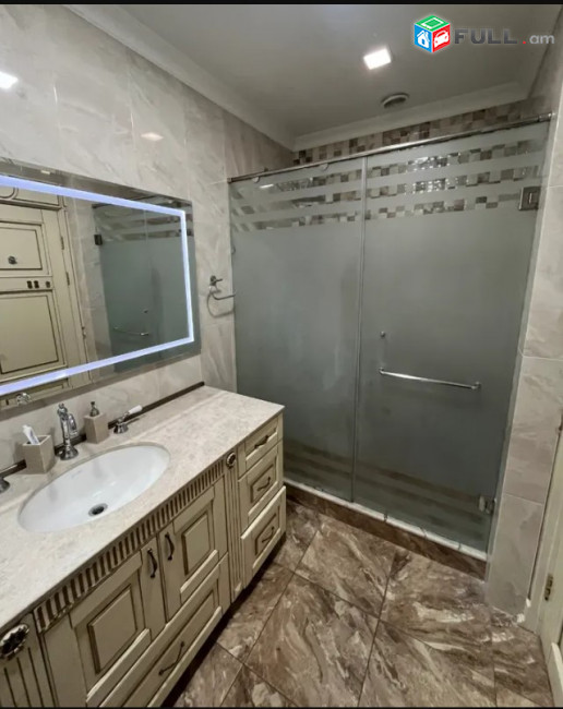 LA09853 Վարձով 3 սենյականոց բնակարան Ծիծեռնակաբերդի խճուղի , Դալմայի մոտ
