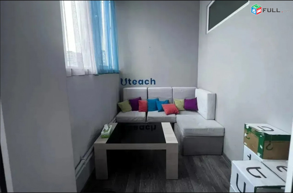 LA11006  Վարձով 350 քմ . Գրասենյակային տարածք Նաիրի Զարյան փողոցում
