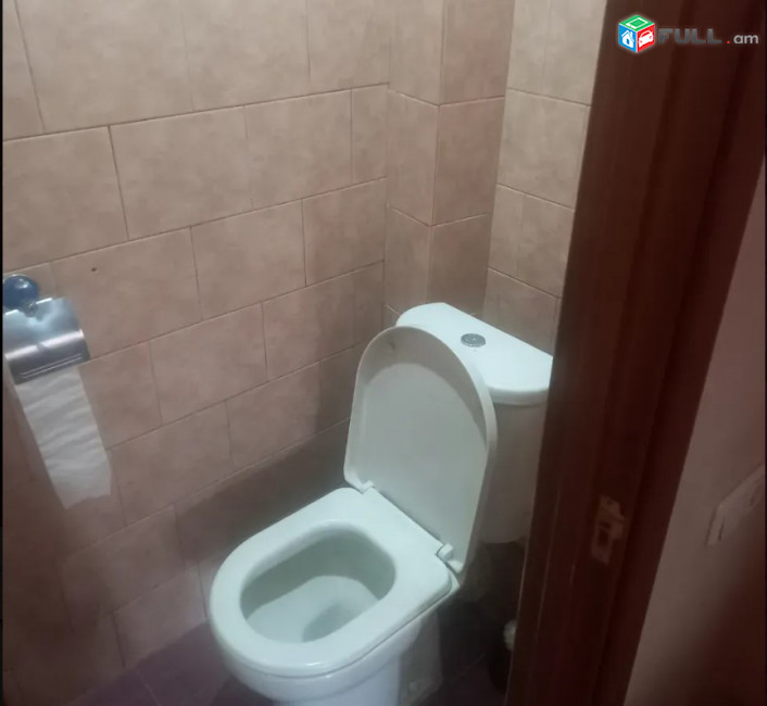 LA11023 Վարձով 3 սենյականոց բնակարան Տիգրան Պետրոսյանի փողոցում,