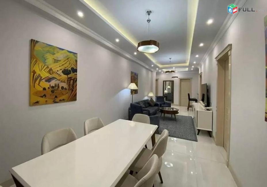 LA04530  Վարձով 3 սենյականոց բնակարան նորակառույց շենքում Ամիրյան փողոցում