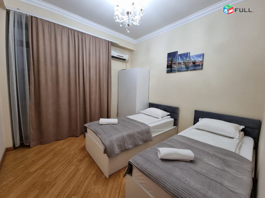 LA11129 Վարձով 3 սենյականոց բնակարան  Արամի փողոց, նորակառույց շենքում