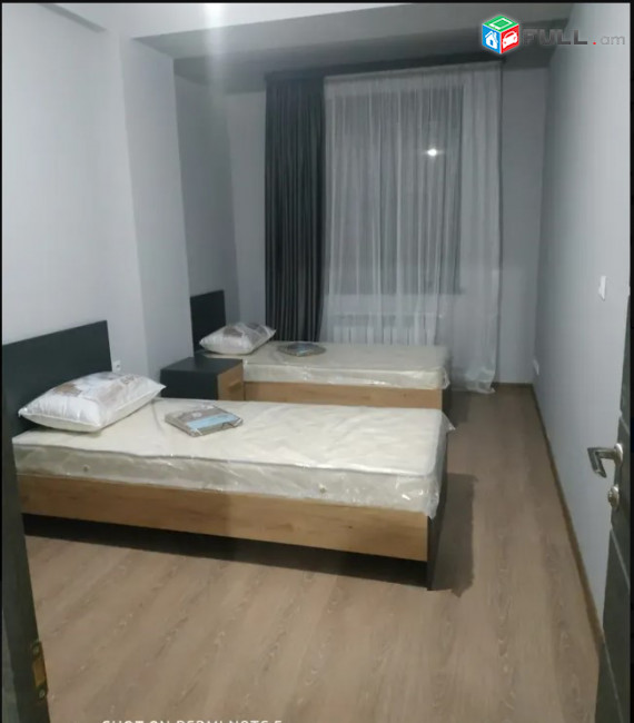 LA11187 Վարձով 3 սենյականոց բնակարան Ադոնցի փողոց , նորակառույց շենքում