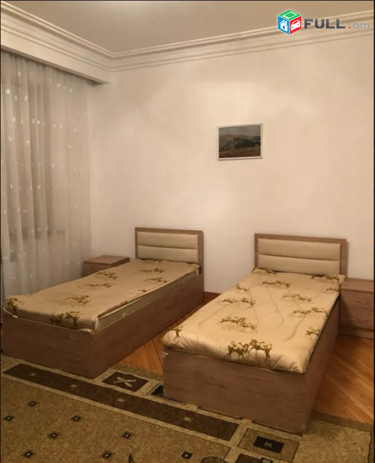 LA11213 Վարձով 5 սենյականոց 2  հարկանի քարե տուն Թավրիզյան փողոցում Արաբկիրում