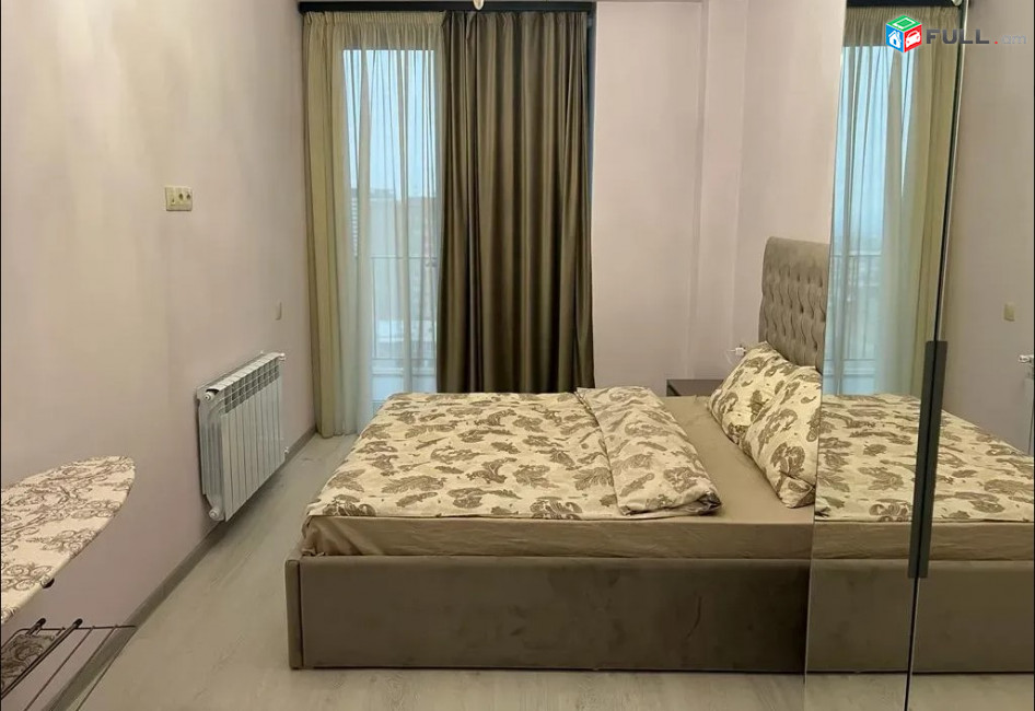 LA11259  Վարձով 2 սենյականոց բնակարան  Արամ Խաչատրյան փողոց , նորակառույց շենքում