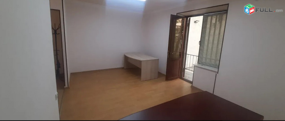 LA11263 Վարձով 2 սենյականոց բնակարան Օրբելի եղբայրների փողոց , առաջին գիծ