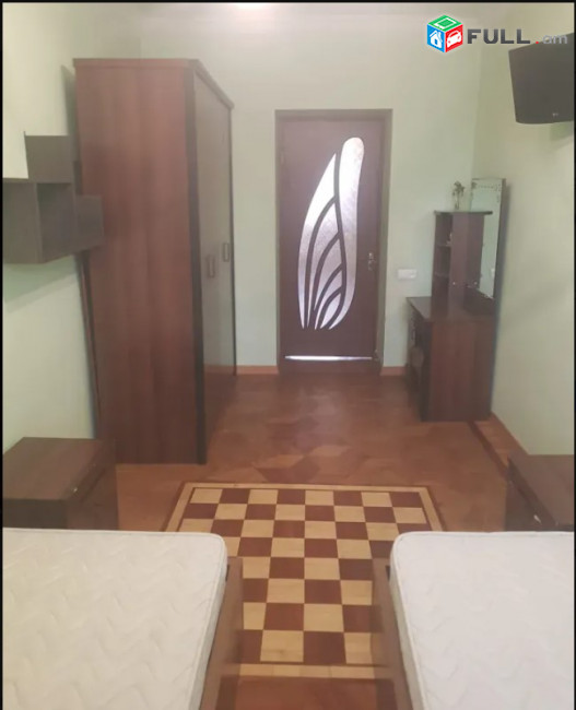 LA11267 Վարձով 3 սենյականոց բնակարան Նիկողայոս Տիգրանյան փողոցում