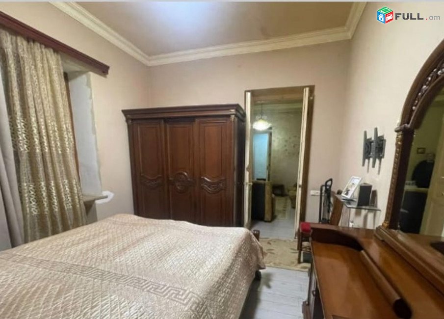 LA11321 Վարձով 3 սենյականոց տուն Արամի նրբանցքում 