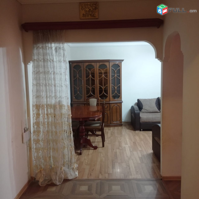 LA11342  Վարձով 3 սենյականոց բնակարան Լենինգրադյան փողոցում 