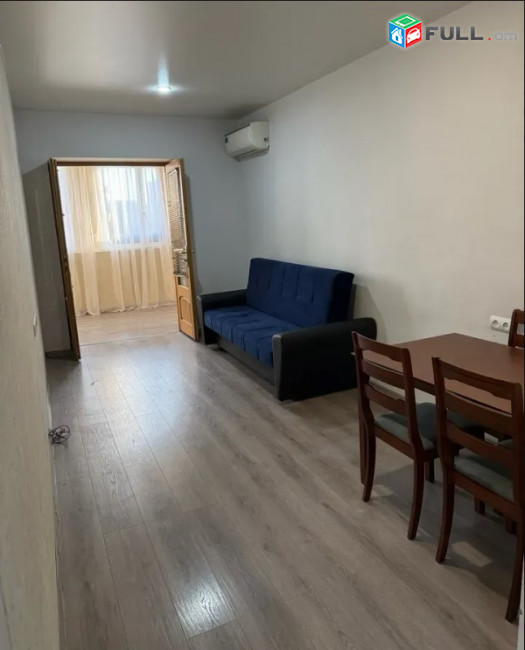 LA11350 Վարձով 2 սենյականոց  Արամ Խաչատրյան փողոցում 