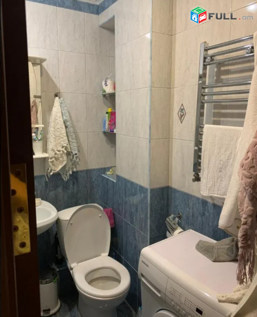 LA11352 Վարձով 2 սենյականոց բնակարան Գյուլբենկյան փողոցում
