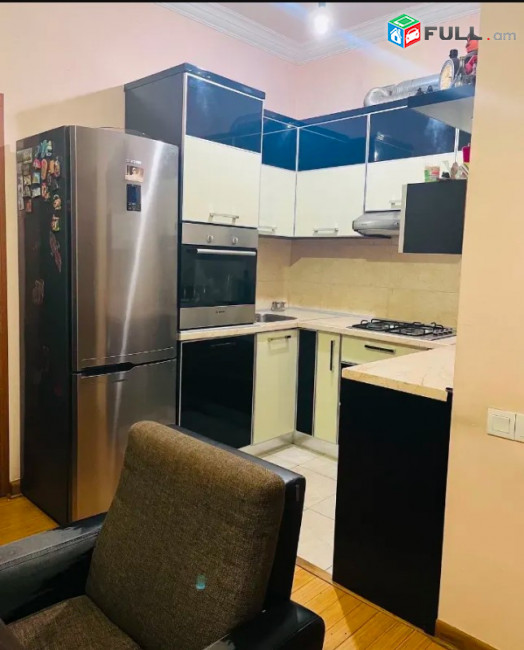 LA11353  Վարձով 2 սենյականոց բնակարան Արգիշտի փողոց , նորակառույց շենքում