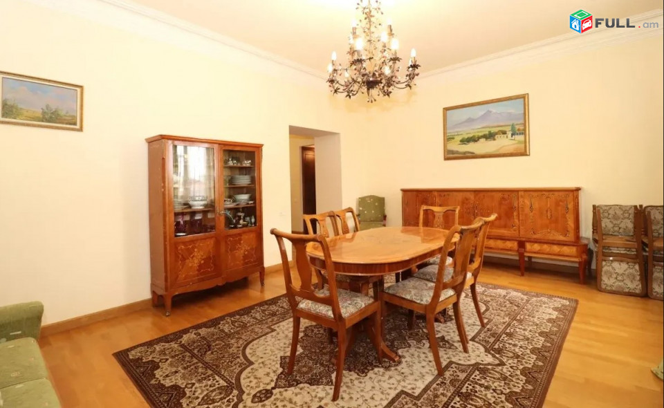 LA11354 Վարձով 3 սենյականոց բնակարան Բայրոնի փողոցում 