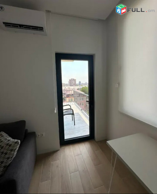 LA11359 Օրավարձով 2 սենյականոց բնակարան Աբովյան փողոց, նորակառույց շենքում