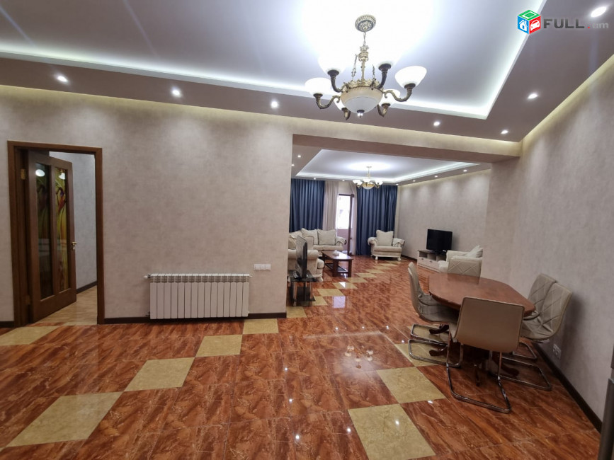 LA11370 Օրավարձով 3 սենյականոց բնակարան Հյուսիսային պողոտա , նորակառույց շենք