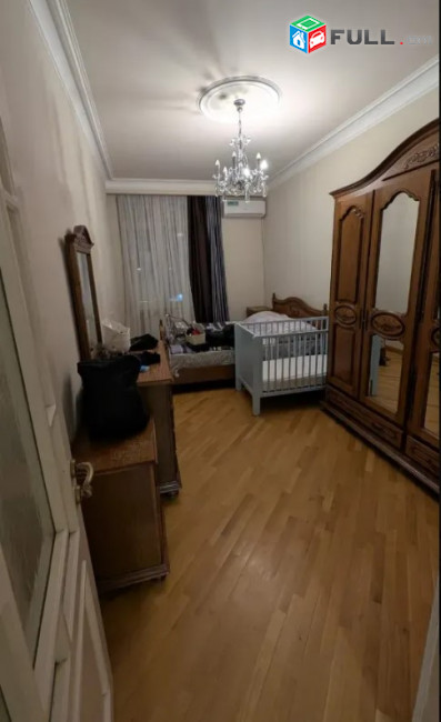 LA11390 Վարձով 3 սենյականոց բնակարան Կասյան փողոց , Բարեկամության մետրոյի մոտ