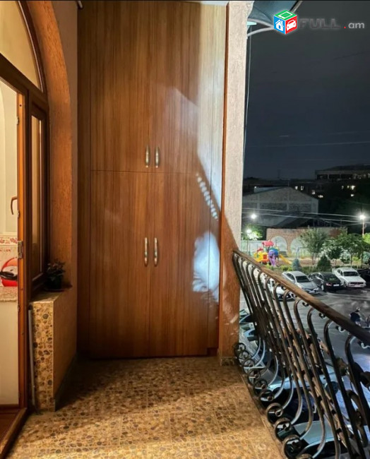 LA11387 Վարձով 3 սենյականոց բնակարան Կասյան փողոց , Բարեկամության մետրոյի մոտ