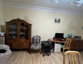 LA11417 Վարձով 3 սենյականոց բնակարան Բարբյուսի փողոցում