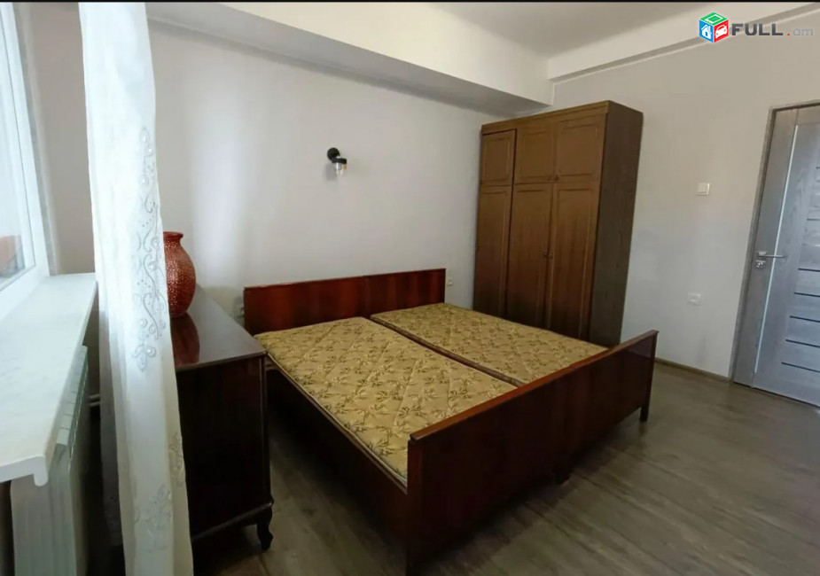 LA11430 Վարձով 3 սենյականոց բնակարան Հովսեփ Էմինի փողոց, Մալակնների այգու մոտ
