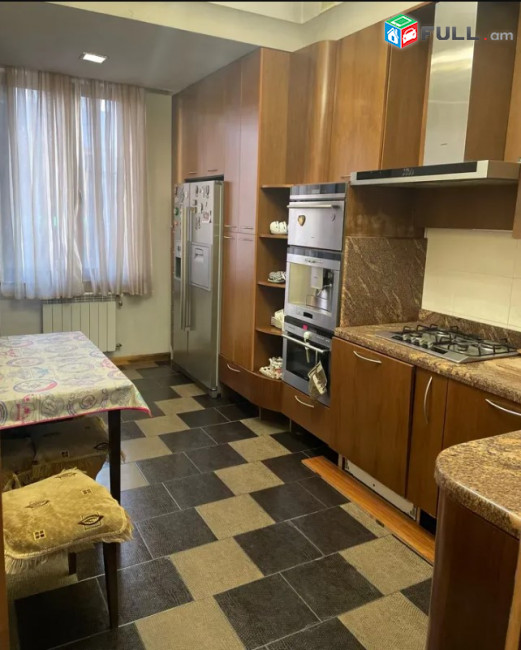 LA11436 Վարձով 4 սենյականոց բնակարան Սունդուկյան փողոց , նորակառույց շենքում 