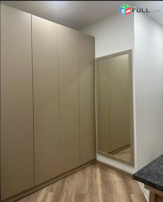 LA11445 Վարձով 2 սենյականոց բնակարան  Արամի փողոց , նորակառույց շենքում