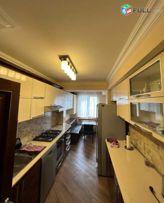 LA11444 Վարձով 3 սենյականոց բնակարան Կարպ Խաչվանքյանի փողոցում