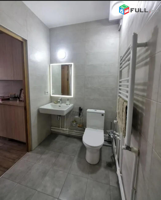 LA11450 Վարձով 3 սենյականոց բնակարան Կոմիտասի պողոտայում