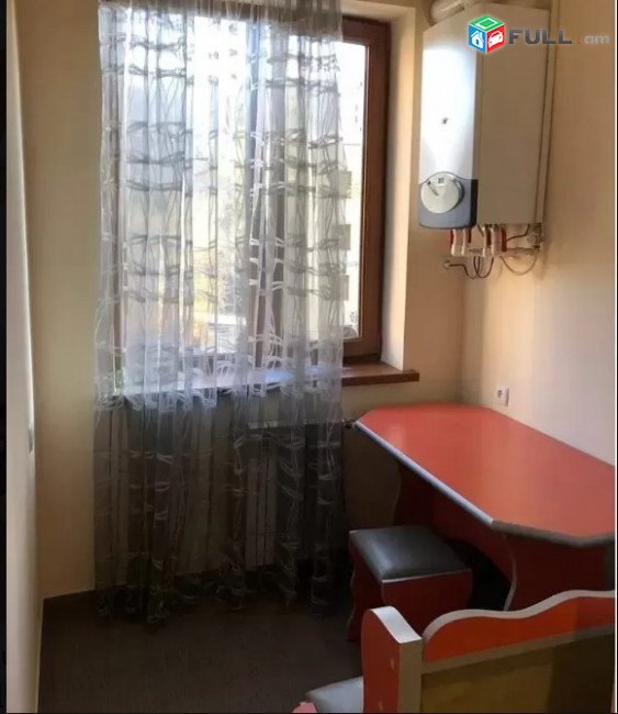 LA01803 Վարձով 2 սենյականոց բնակարան Սունդուկյան փողոցում
