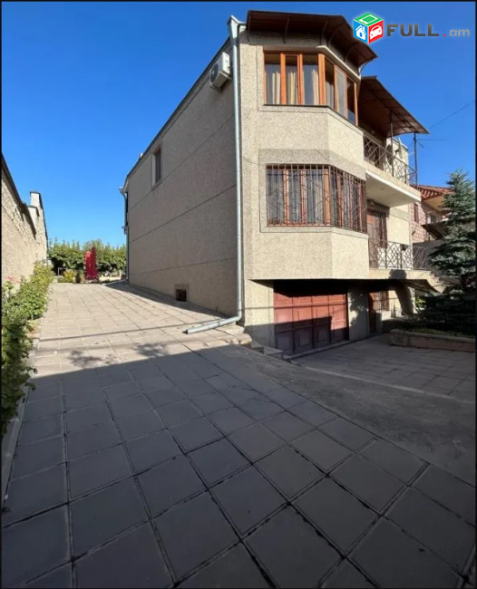 LA11532 Վարձով 5 սենյականոց 3 հարկանի քարե տուն Բագրևանդի 43-րդ փողոցում
