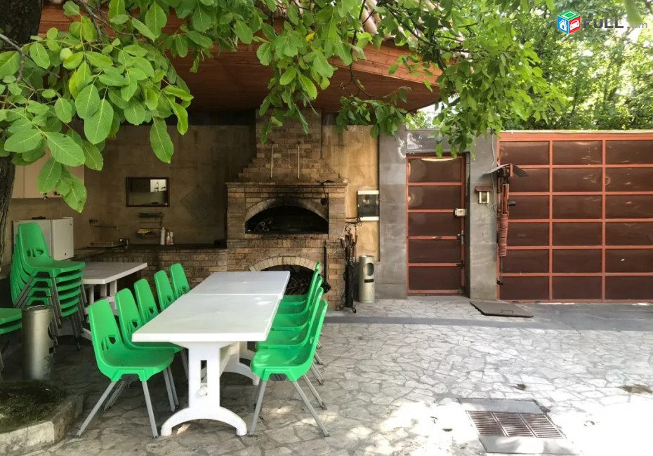 LA11523 Օրավարձով 4 սենյականոց 3 հարկանի առանձնատուն Ջրվեժ 20-րդ փողոցում