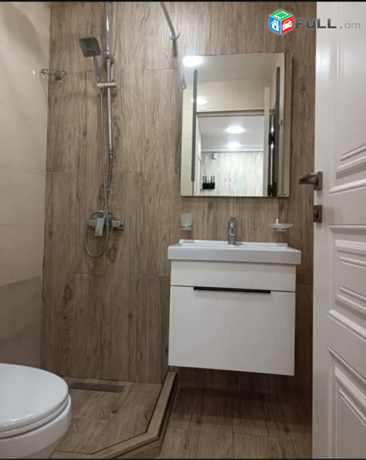 LA11536 Վարձով 2 սենյականոց բնակարան Արամ Խաչատրյան փողոց, Սլավոնական Համալսարանի հարևանությամբ